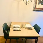 Apartmán R2r - Molinon Estudio - 1a170 *