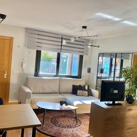 דירה R2r - Molinon Estudio - 1a170 *